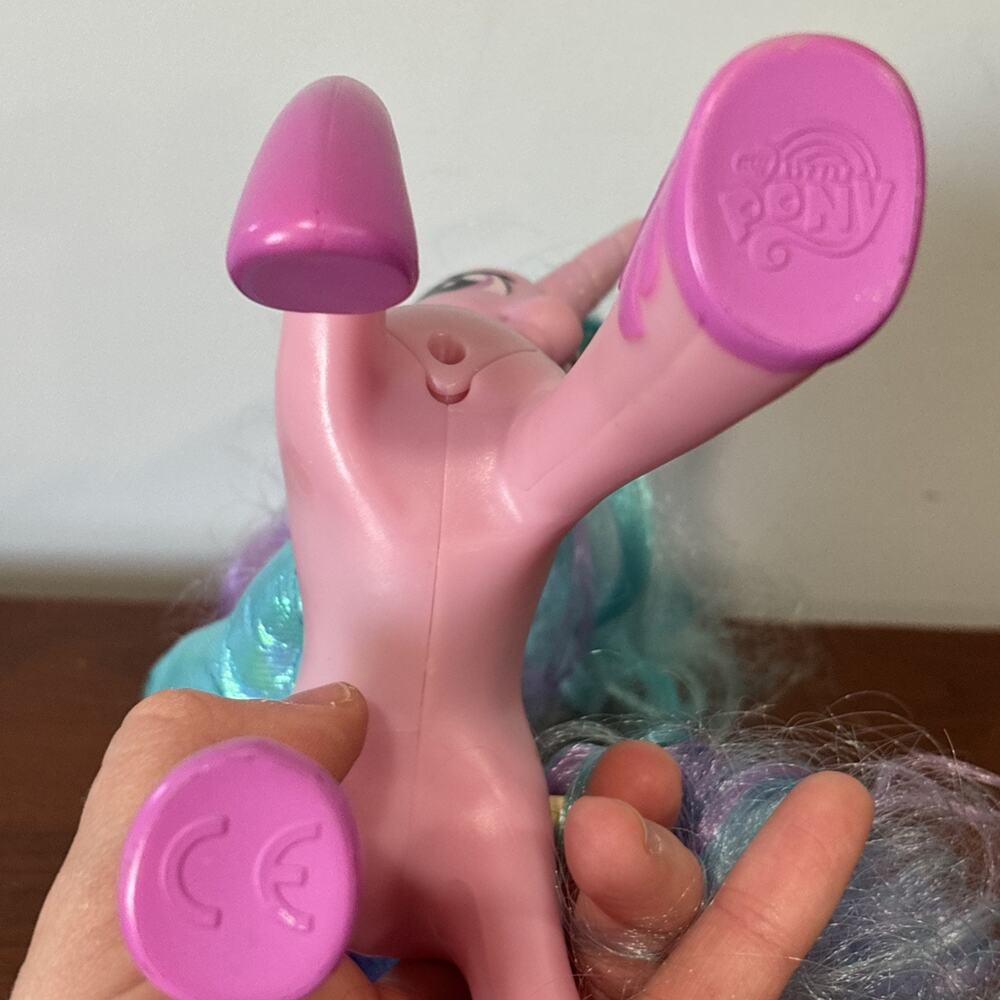My Little Pony G4 Princess Celestia 2010 Original Series Talking 9" Pony - Works - Picture 10 of 10
